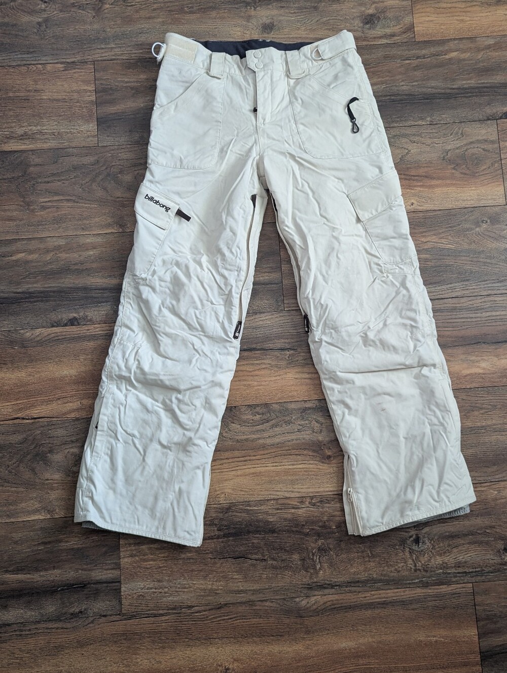 Billabong Women's Snow Cargo Pants in Off-White